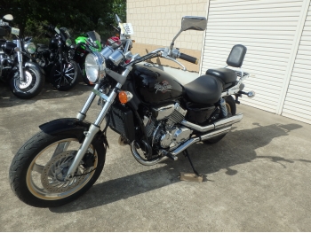Заказать из Японии мотоцикл Honda Magna750 1996 фото 13