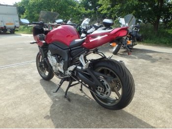     Yamaha FZ-1 Fazer 2008  10