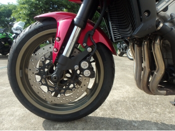     Yamaha FZ-1 Fazer 2008  13