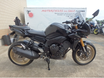     Yamaha FZ-1 Fazer 2014  7