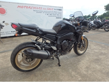    Yamaha FZ-1 Fazer 2014  8