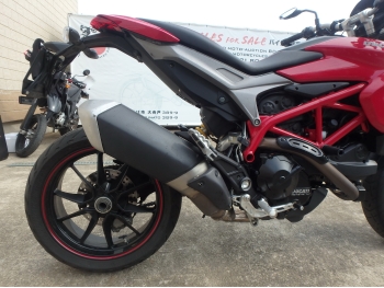     Ducati Hyperstrada 939 2016  16