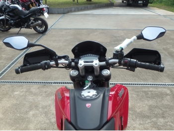     Ducati Hyperstrada 939 2016  20