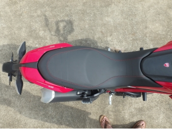     Ducati Hyperstrada 939 2016  22
