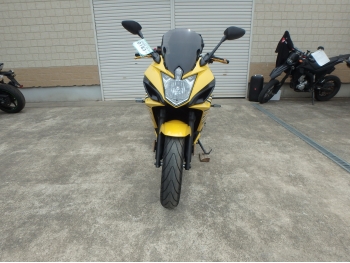     Yamaha FZ-6R 2009  5