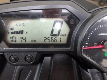     Yamaha FZ-6R 2009  19
