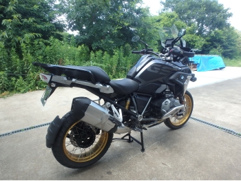 Заказать из Японии мотоцикл BMW R1250GS 2022 фото 4