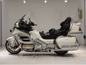 Заказать из Японии мотоцикл Honda GL1800 GoldWing 2002 фото 1