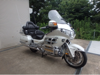 Заказать из Японии мотоцикл Honda GL1800 GoldWing 2002 фото 4