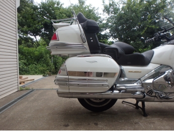 Заказать из Японии мотоцикл Honda GL1800 GoldWing 2002 фото 14