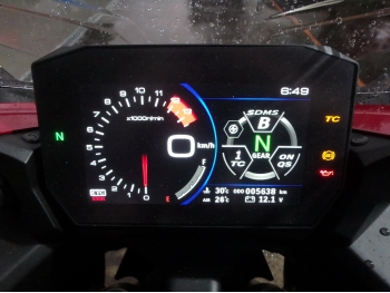     Suzuki GSX-S1000GT 2024  17