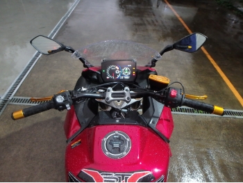     Suzuki GSX-S1000GT 2024  18