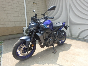     Yamaha MT-09-2AMT 2024  8
