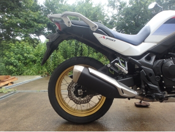     Honda XL750 Transalp 2023  12