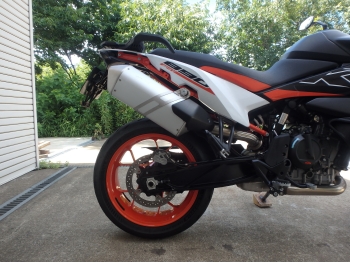 Заказать из Японии мотоцикл KTM 890 SMT 2023 фото 12