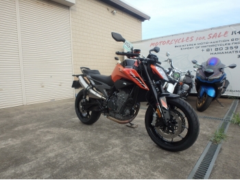     KTM 790 Duke 2023  5