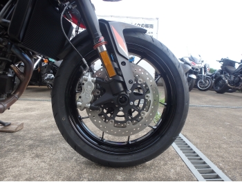     KTM 790 Duke 2023  17