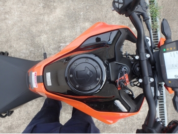     KTM 790 Duke 2023  20