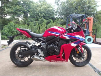     Honda CBR650R-2E 2024  3