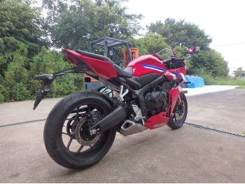     Honda CBR650R-2E 2024  4