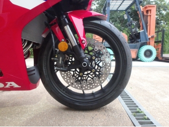     Honda CBR650R-2E 2024  14