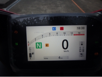     Honda CBR650R-2E 2024  15