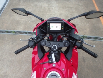     Honda CBR650R-2E 2024  16
