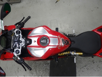     Ducati 899 Panigale 2013  1