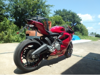     Ducati 899 Panigale 2013  5