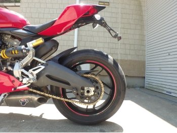     Ducati 899 Panigale 2013  12