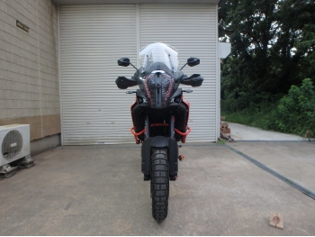     KTM 1290 Super Adventure S 2017  1