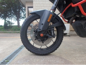     KTM 1290 Super Adventure S 2017  9