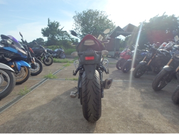     Suzuki GSX-S1000 2015  8