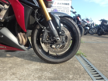     Suzuki GSX-S1000 2015  17