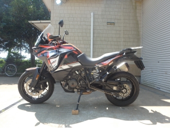     KTM 1090 Adventure R 2017  10