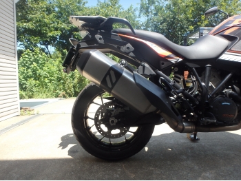     KTM 1090 Adventure R 2017  15