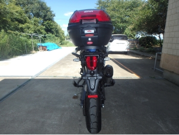     Triumph Tiger 800 XRx 2018  10