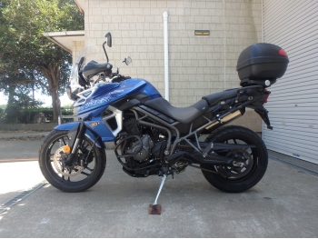     Triumph Tiger 800 XRx 2018  12