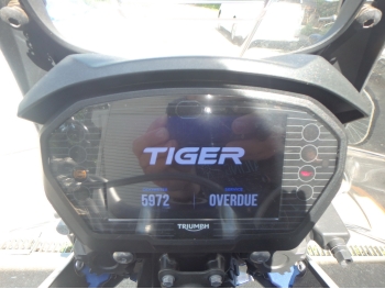     Triumph Tiger 800 XRx 2018  20