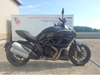 Заказать из Японии мотоцикл Ducati Diavel 2012 фото 7