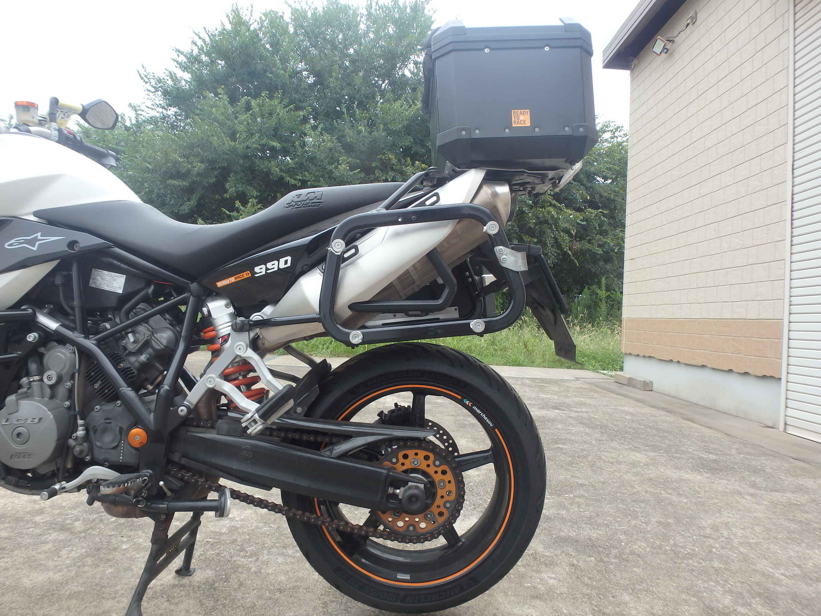 Купить мотоцикл KTM 990 Supermoto T 2012 фото 17
