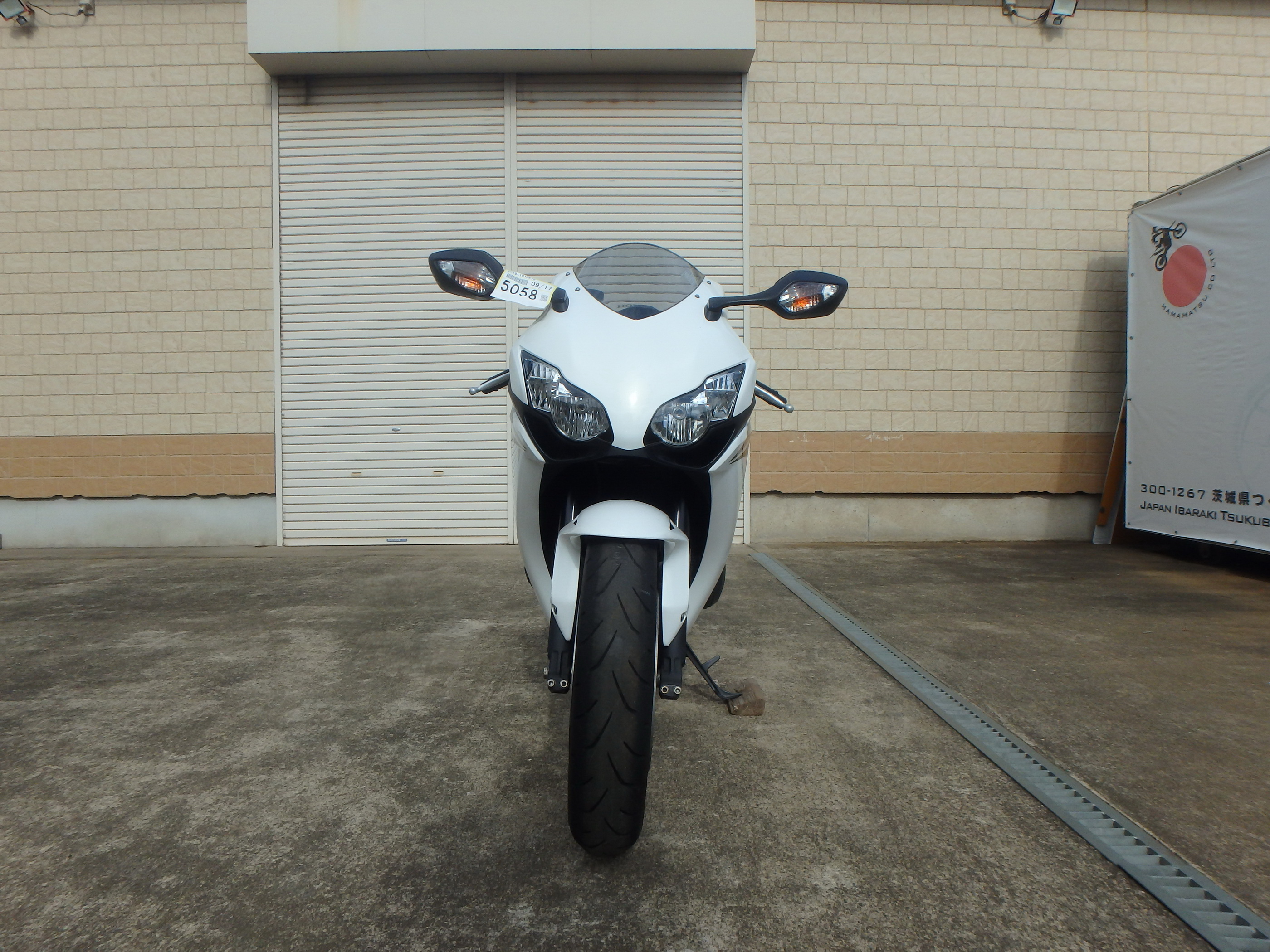 Купить мотоцикл Honda CBR1000RR-2 2008 фото 6