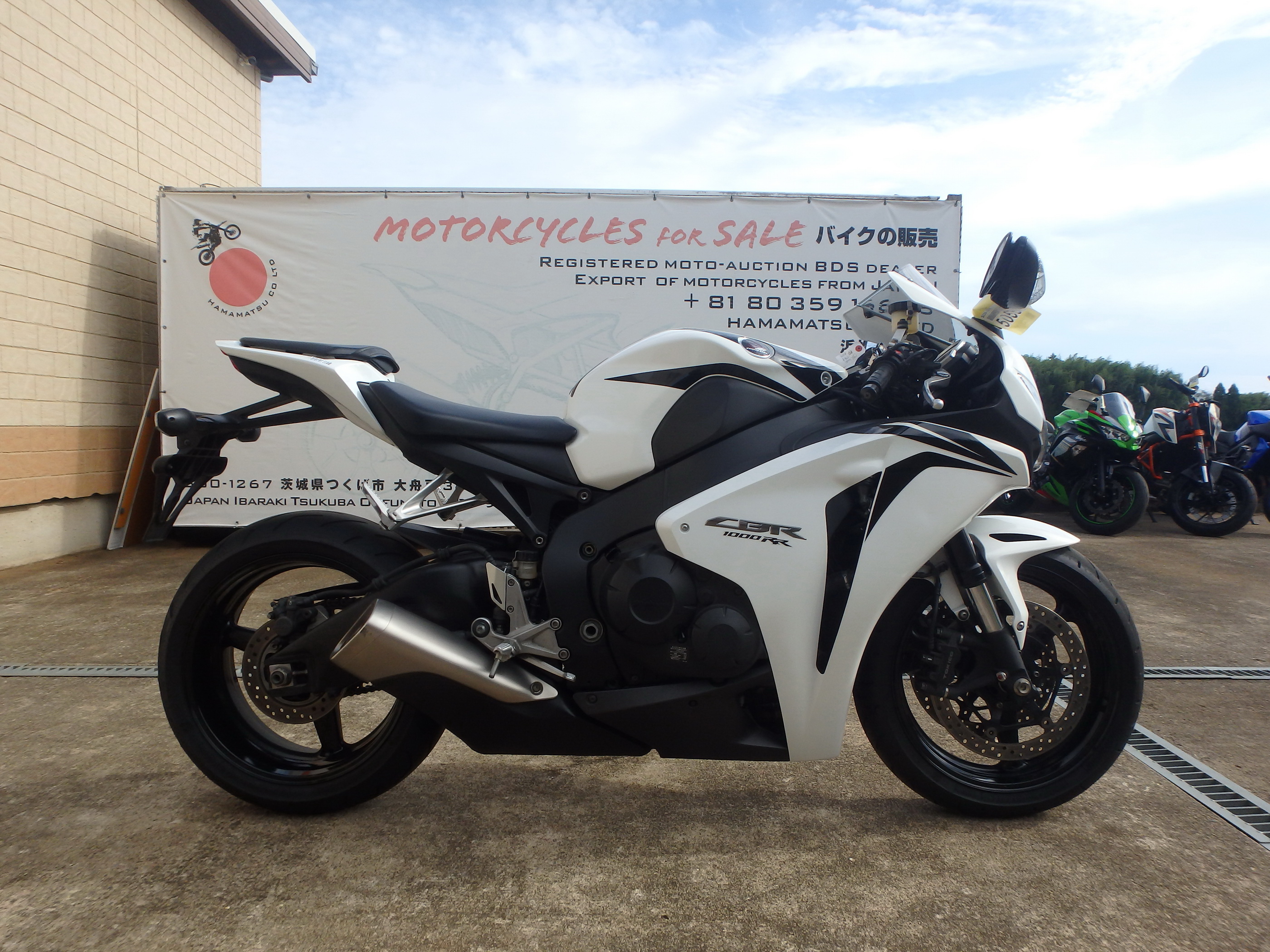 Купить мотоцикл Honda CBR1000RR-2 2008 фото 8