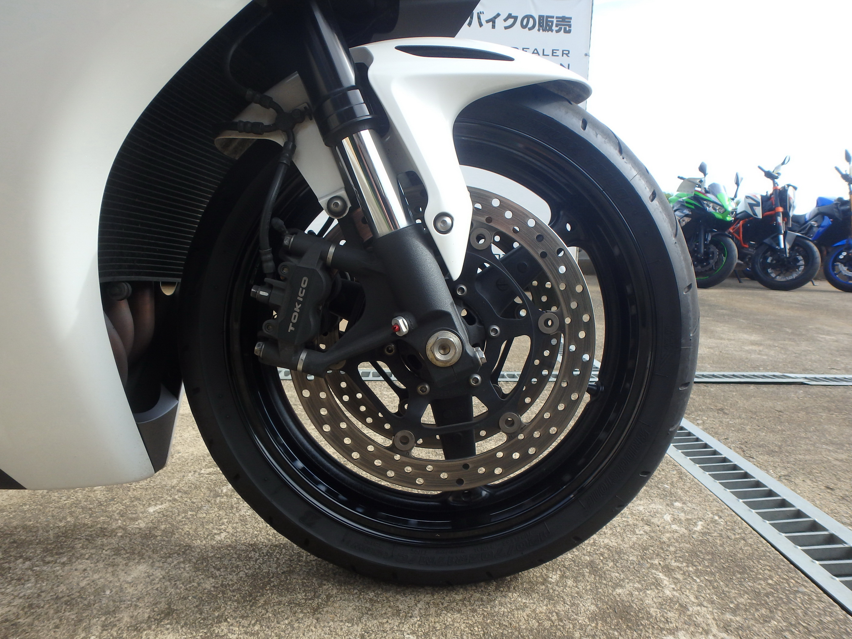 Купить мотоцикл Honda CBR1000RR-2 2008 фото 19