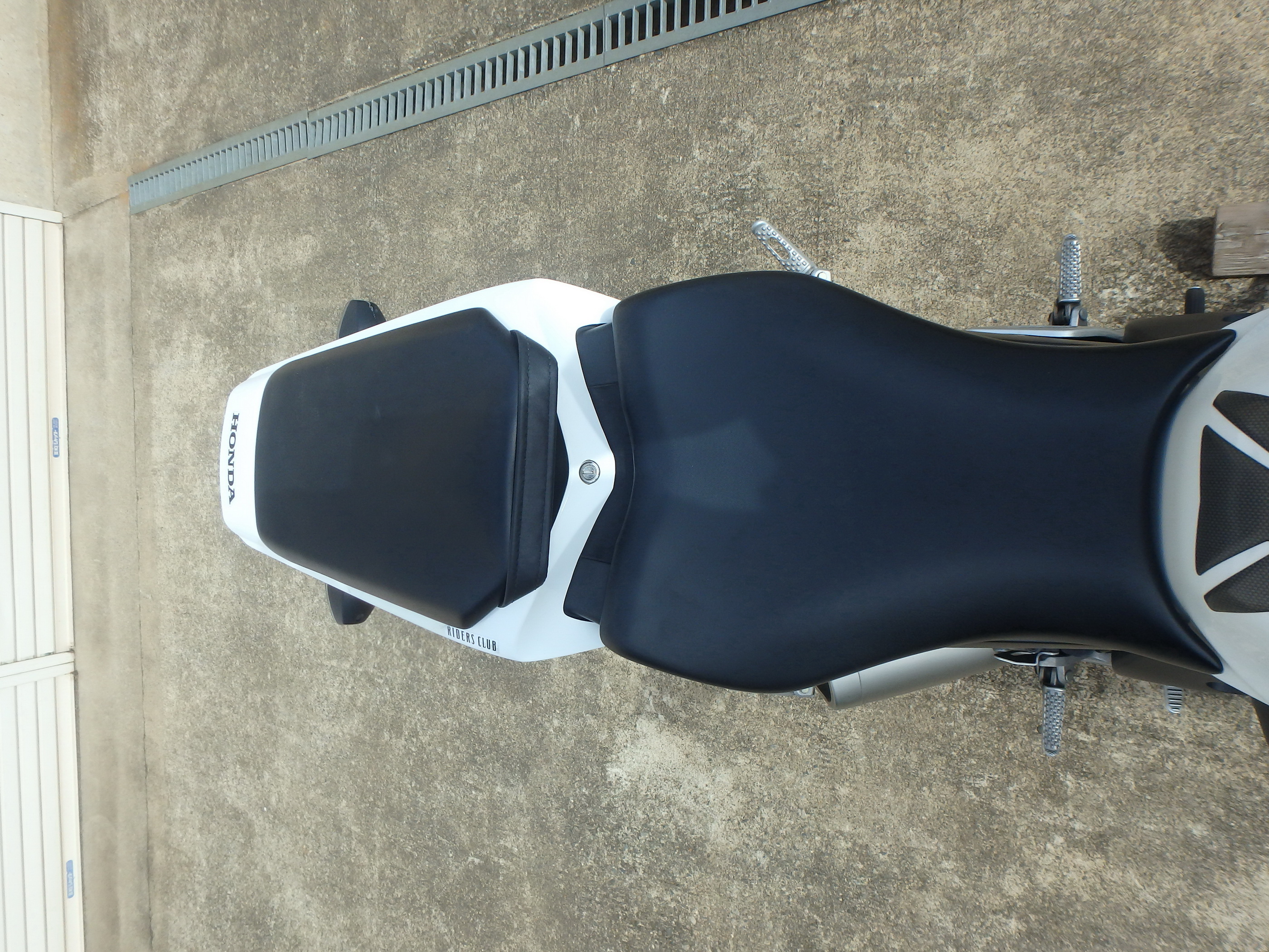 Купить мотоцикл Honda CBR1000RR-2 2008 фото 23