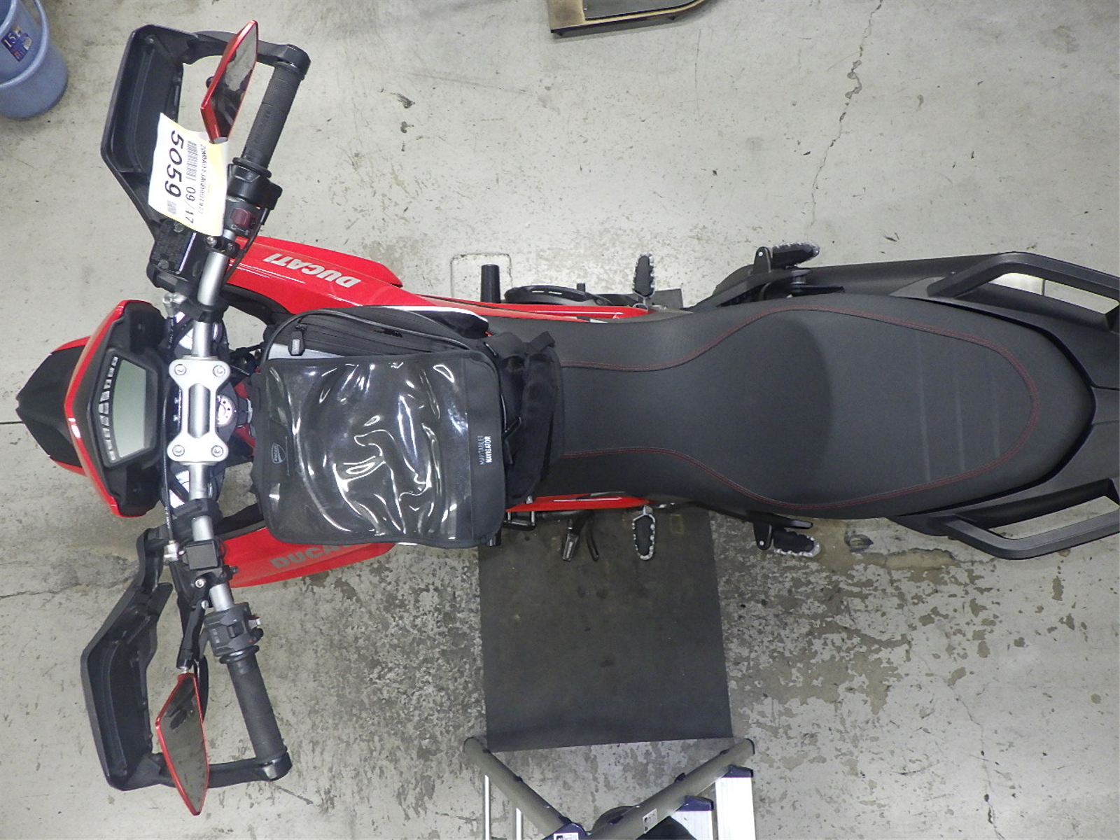 Купить мотоцикл Ducati Hypermotard939 2016 фото 3