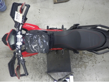     Ducati Hypermotard939 2016  3