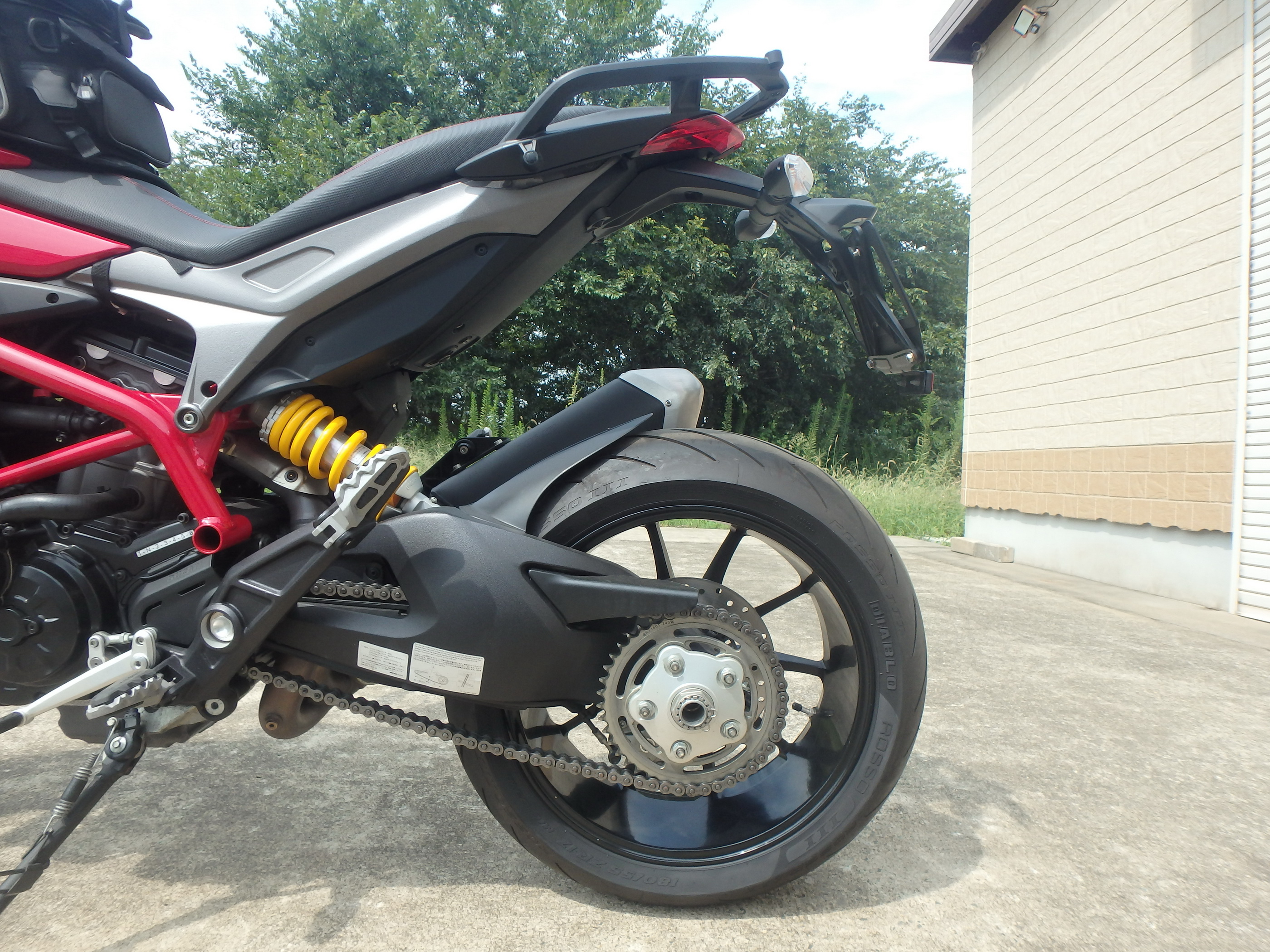 Купить мотоцикл Ducati Hypermotard939 2016 фото 16