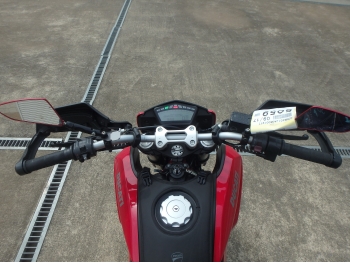     Ducati Hypermotard939 2016  21