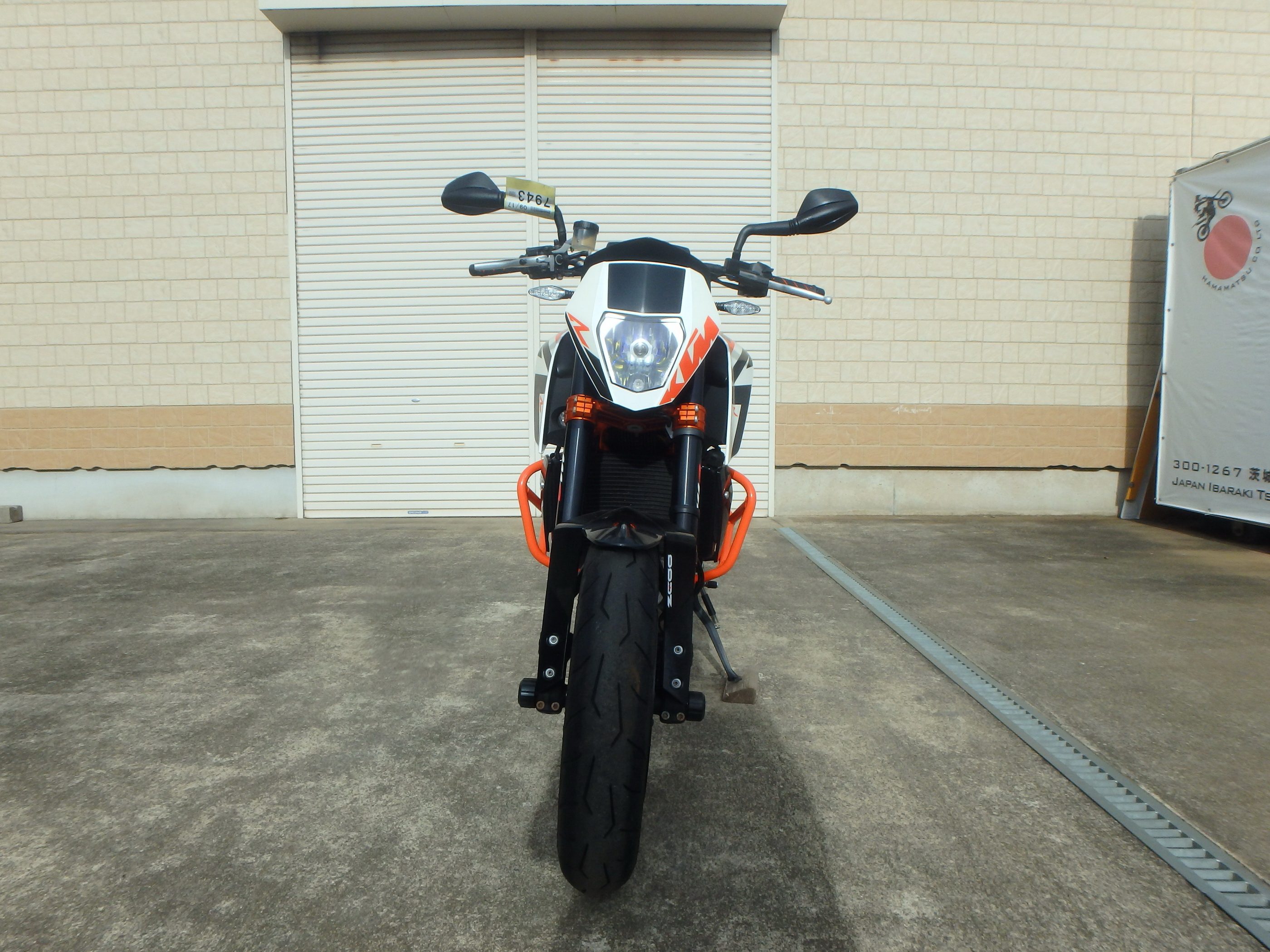 Купить мотоцикл KTM 690 Duke R 2014 фото 6